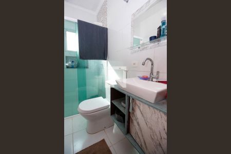 Casa à venda com 160m², 3 quartos e 2 vagasBanheiro