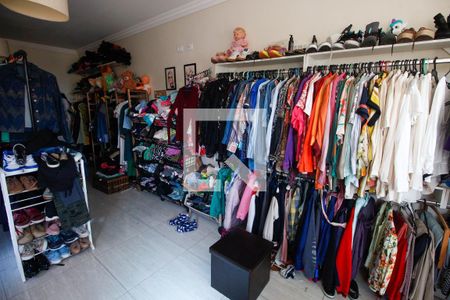 Casa à venda com 160m², 3 quartos e 2 vagasEdícula 