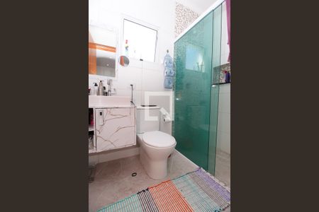 Casa à venda com 160m², 3 quartos e 2 vagasBanheiro da Suíte