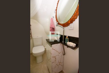 Casa à venda com 160m², 3 quartos e 2 vagasLavabo