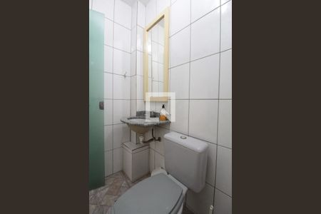 Casa à venda com 240m², 3 quartos e 2 vagasBanheiro Social 2