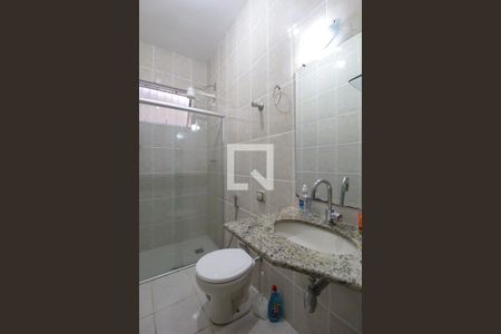 Casa à venda com 240m², 3 quartos e 2 vagasBanheiro Social