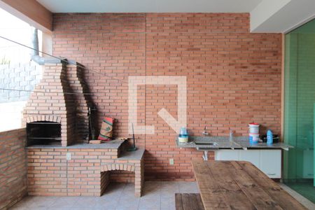 Casa à venda com 240m², 3 quartos e 2 vagasÁrea Gourmet