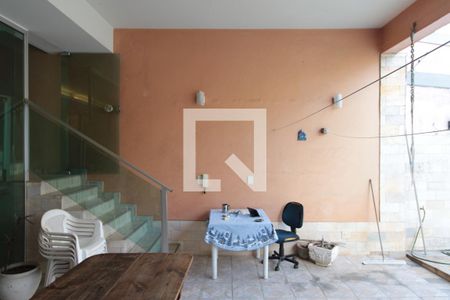 Casa à venda com 240m², 3 quartos e 2 vagasÁrea Gourmet
