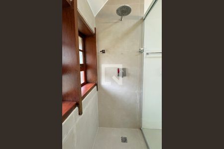 Casa de condomínio para alugar com 450m², 4 quartos e 6 vagasSuíte 2