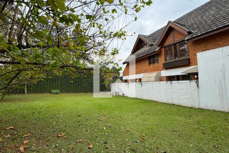 Casa de condomínio para alugar com 450m², 4 quartos e 6 vagasJardim