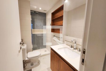 Apartamento à venda com 96m², 3 quartos e 1 vagaBanheiro da Suíte