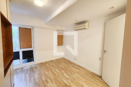 Apartamento à venda com 96m², 3 quartos e 1 vagaSuíte