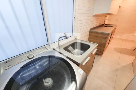 Apartamento à venda com 96m², 3 quartos e 1 vagaÁrea de Serviço