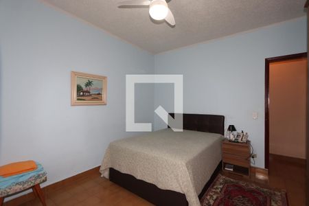 Casa à venda com 427m², 5 quartos e 4 vagasQuarto 2