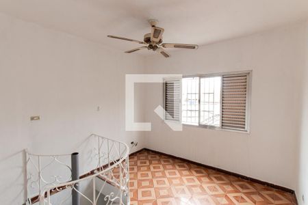 Casa à venda com 170m², 3 quartos e 2 vagas Casa à venda com 170m², 3 quartos e 2 vagasHall
