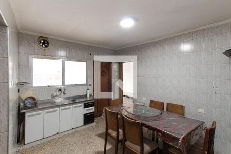 Casa à venda com 170m², 3 quartos e 2 vagas Casa à venda com 170m², 3 quartos e 2 vagasCozinha