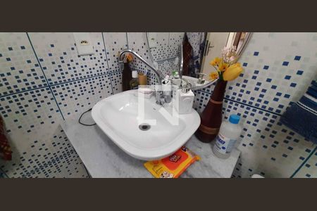 Apartamento à venda com 50m², 2 quartos e 1 vaga Apartamento à venda com 50m², 2 quartos e 1 vagaBanheiro