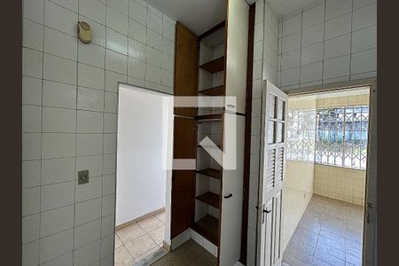 Apartamento à venda com 89m², 2 quartos e sem vagaCozinha - Armários
