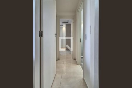 Apartamento para alugar com 66m², 2 quartos e 1 vagaCorredor dos banheiros
