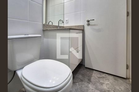 Apartamento para alugar com 66m², 2 quartos e 1 vagaBanheiro 