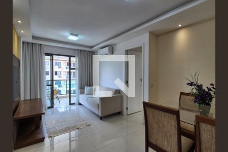 Sala de apartamento para alugar com 2 quartos, 66m² em Recreio dos Bandeirantes, Rio de Janeiro