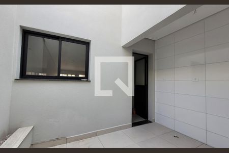 Casa à venda com 120m², 3 quartos e 2 vagasArea de serviço