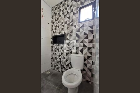 Casa à venda com 120m², 3 quartos e 2 vagasBanheiro da suíte 3