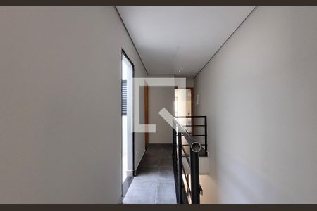 Casa à venda com 120m², 3 quartos e 2 vagasCorredor