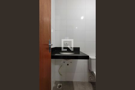 Casa à venda com 120m², 3 quartos e 2 vagasBanheiro da suíte 2