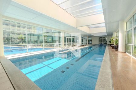 Apartamento à venda com 47m², 1 quarto e 1 vaga Apartamento à venda com 47m², 1 quarto e 1 vagaÁrea comum - Piscina