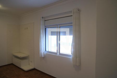 Casa à venda com 189m², 3 quartos e 2 vagasSuíte