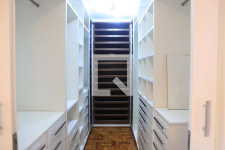 Casa à venda com 189m², 3 quartos e 2 vagasSuíte Closet