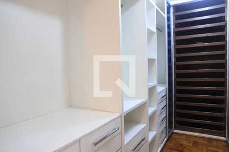 Casa à venda com 189m², 3 quartos e 2 vagasSuíte Closet
