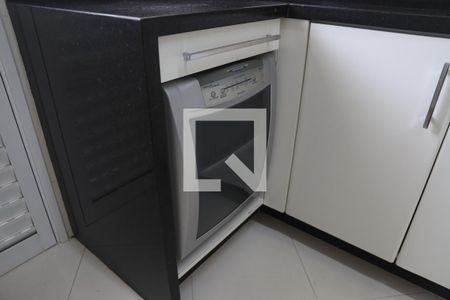 Casa à venda com 189m², 3 quartos e 2 vagasCozinha