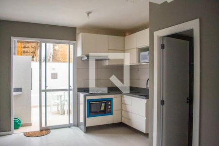 Casa de condomínio para alugar com 87m², 2 quartos e 1 vagaCozinha 