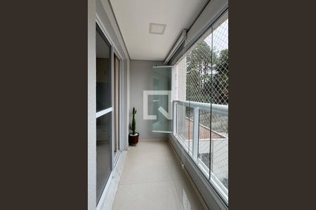 Sacada de apartamento à venda com 2 quartos, 67m² em Melville Empresarial I E Ii, Barueri