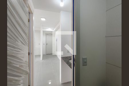 Apartamento à venda com 38m², 1 quarto e sem vagaBanheiro Corredor