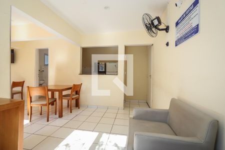 Apartamento à venda com 67m², 3 quartos e 1 vaga Apartamento à venda com 67m², 3 quartos e 1 vagaÁrea comum - Salão de festas