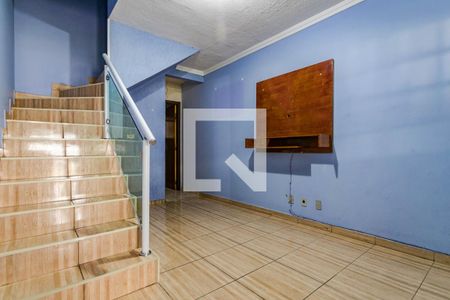 Sala de casa de condomínio para alugar com 2 quartos, 47m² em Socorro, Mogi das Cruzes