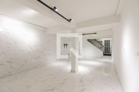 Sala de casa para alugar com 3 quartos, 245m² em Vila Granada, São Paulo