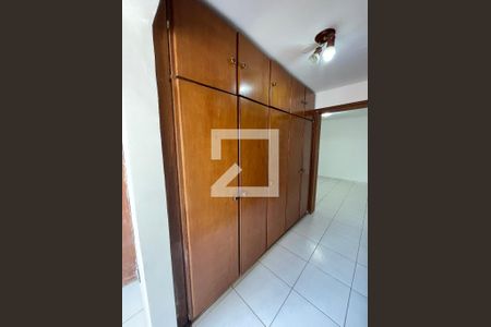 Casa para alugar com 120m², 2 quartos e 1 vaga Casa para alugar com 120m², 2 quartos e 1 vagaQuarto 2