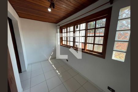 Casa para alugar com 120m², 2 quartos e 1 vaga Casa para alugar com 120m², 2 quartos e 1 vagaQuarto 2