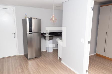 Sala de apartamento à venda com 2 quartos, 36m² em Vila das Bandeiras, Guarulhos