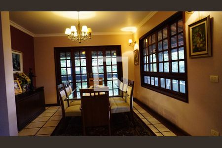 Casa de condomínio para alugar com 460m², 4 quartos e 2 vagasSala 3