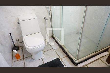 Casa de condomínio para alugar com 460m², 4 quartos e 2 vagasBanheiro Suite 5