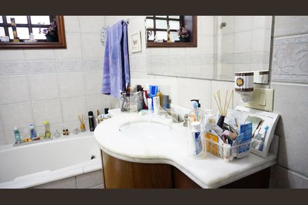 Casa de condomínio para alugar com 460m², 4 quartos e 2 vagasBanheiro Suite