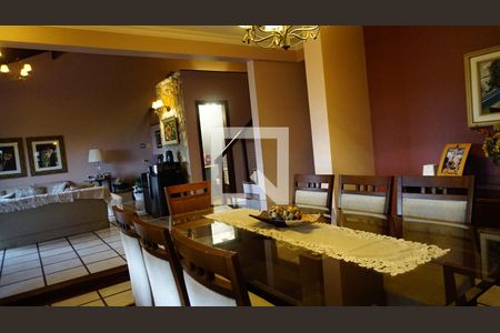 Casa de condomínio para alugar com 460m², 4 quartos e 2 vagasSala 3