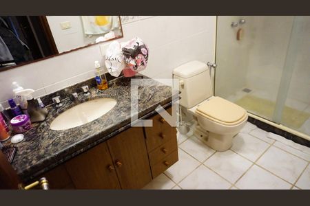 Casa de condomínio para alugar com 460m², 4 quartos e 2 vagasBanheiro Suite 5