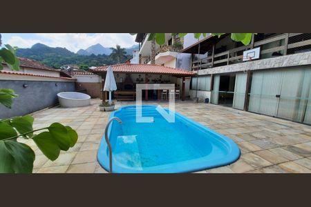 Casa de condomínio para alugar com 460m², 4 quartos e 2 vagas Casa de condomínio para alugar com 460m², 4 quartos e 2 vagasPiscina - Area Gourmet