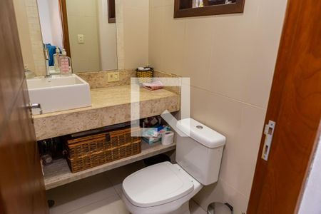 Casa à venda com 158m², 3 quartos e 2 vagasLavabo