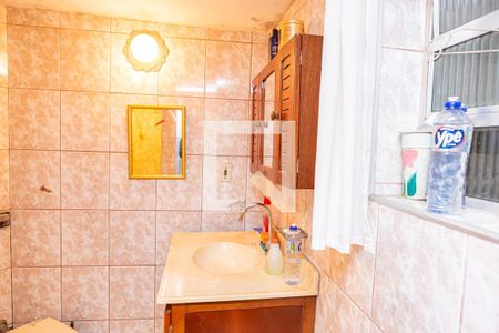 Casa à venda com 158m², 3 quartos e 2 vagasBanheiro de Serviço