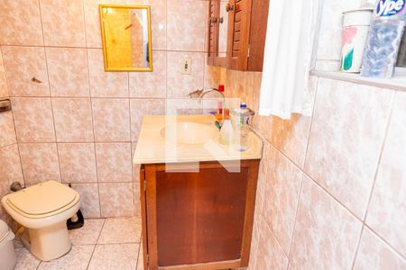 Casa à venda com 158m², 3 quartos e 2 vagasBanheiro de Serviço