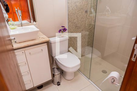 Casa à venda com 158m², 3 quartos e 2 vagasBanheiro do Quarto 1