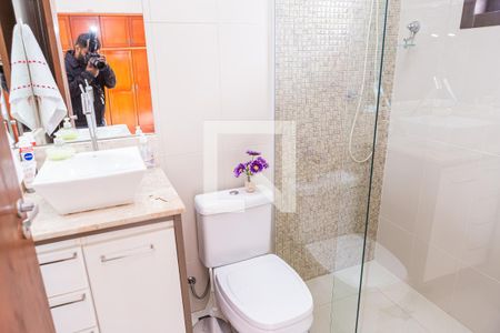Casa à venda com 158m², 3 quartos e 2 vagasBanheiro do Quarto 1